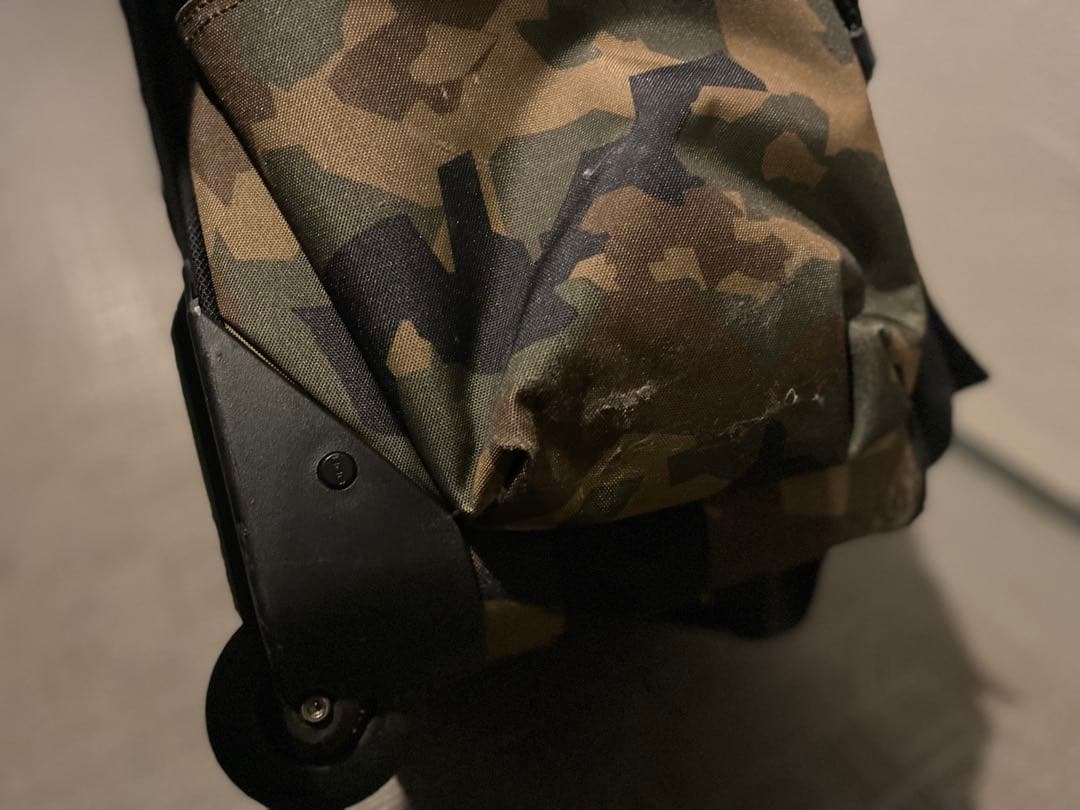 期間限定 送料込み 廃盤 UDG レコードバック トロリー