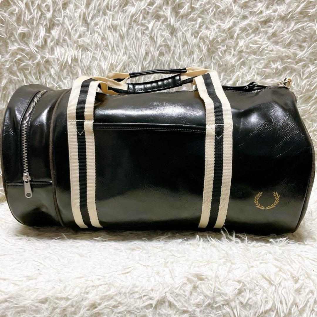FRED PERRY 2way ドラムバッグ ボストン 大容量 PVC ブラック