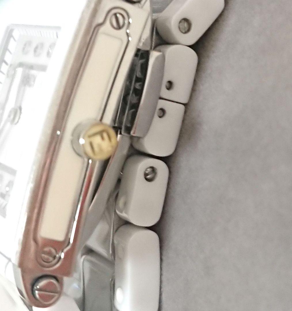 【美品】【希少】FENDI 　12pダイヤシェル　セラミック　レディース腕時計