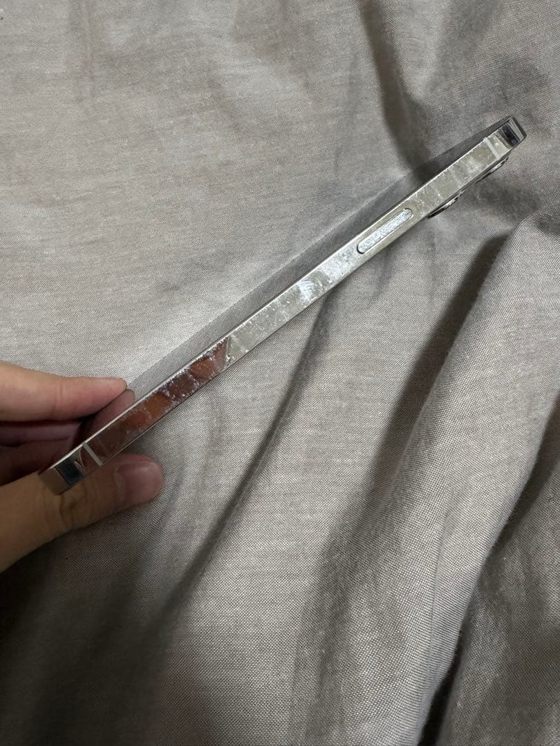 iPhone12proMAX256G シルバー