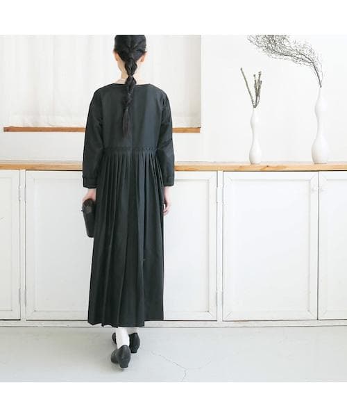 Si-Si-Si comfort エターナルワンピース　ブラックフォーマル