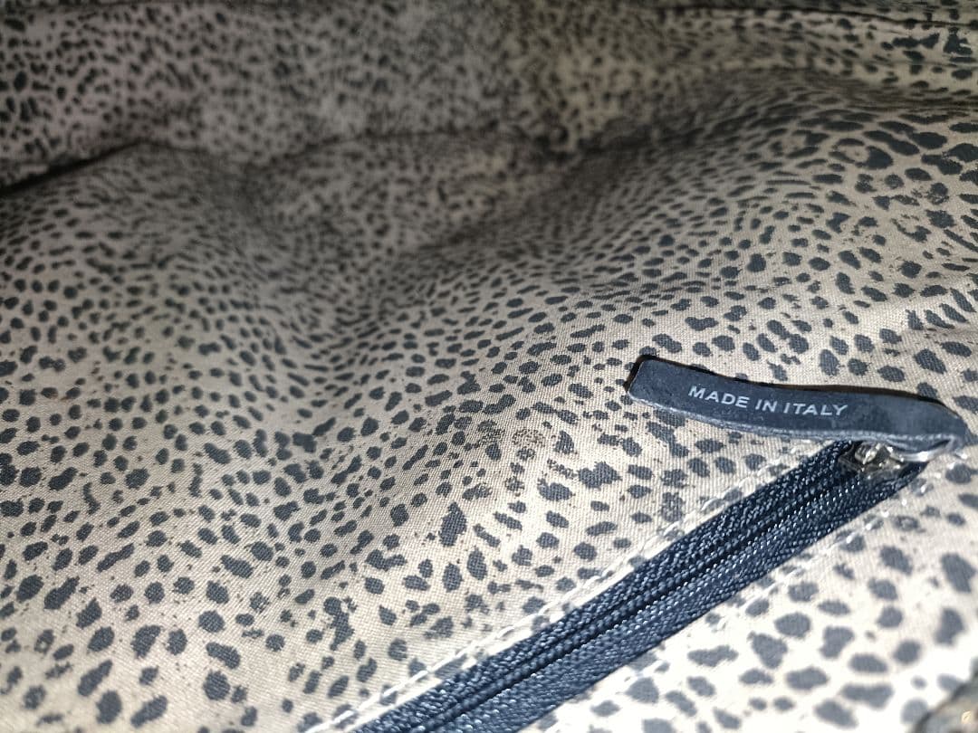 のんちゃんロベルトカヴァリ FREEDOM 大容量　バッグ レオパード柄