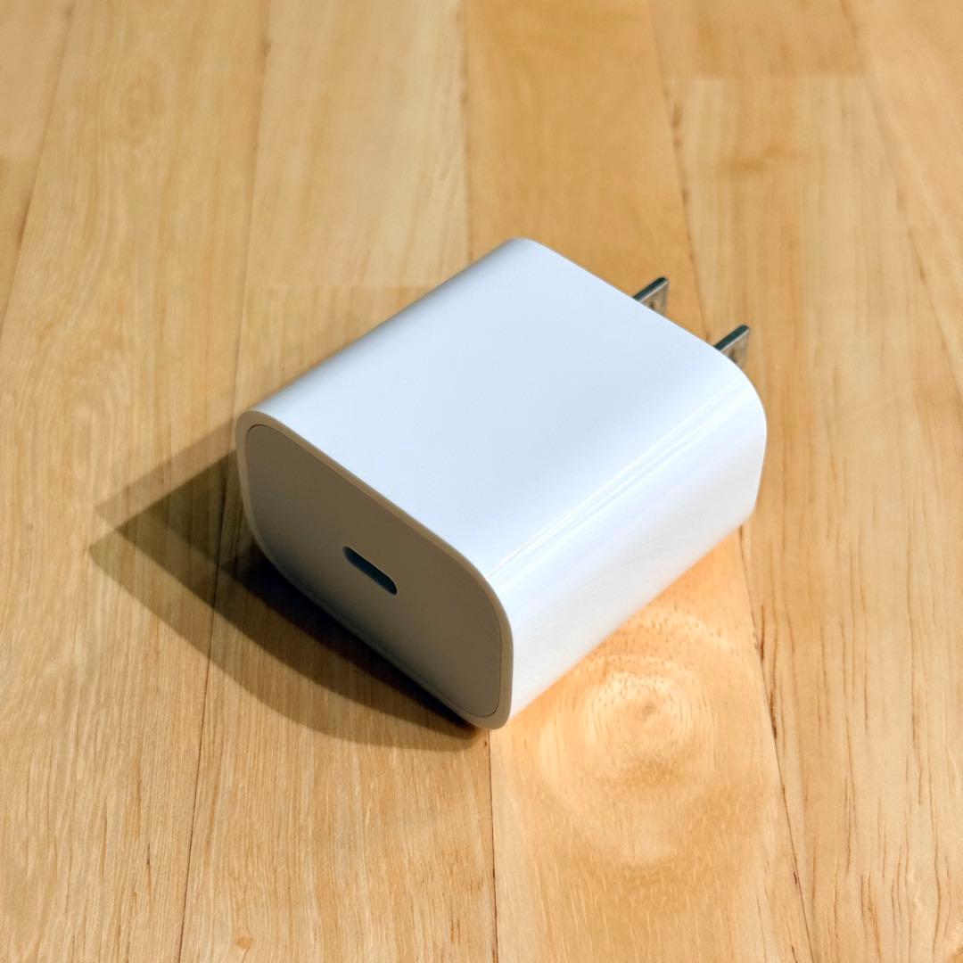 Apple Pod mini ホワイト【スマートスピーカー】