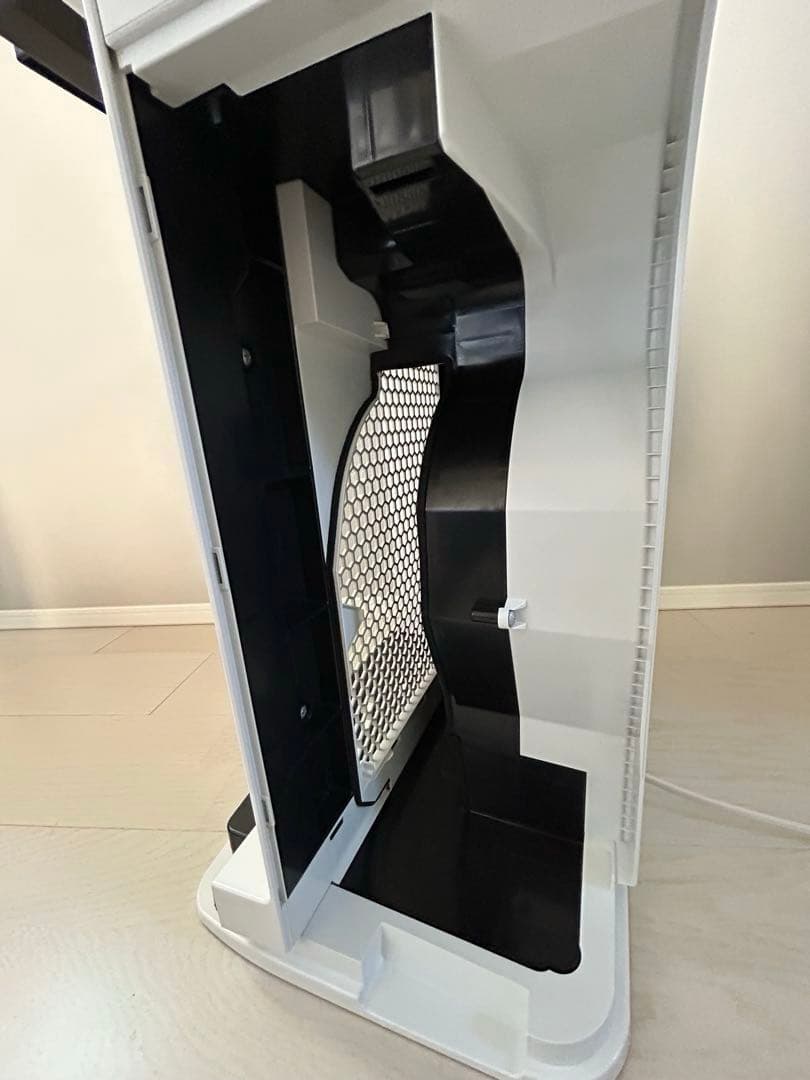 ダイキンDAIKIN MCK70UE5-W 加湿ストリーマ 空気清浄機2018