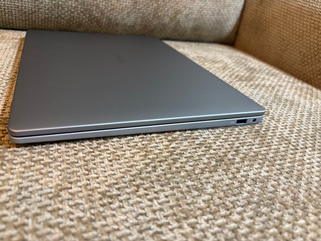 DELL 14 Plus 14インチ ノートPC