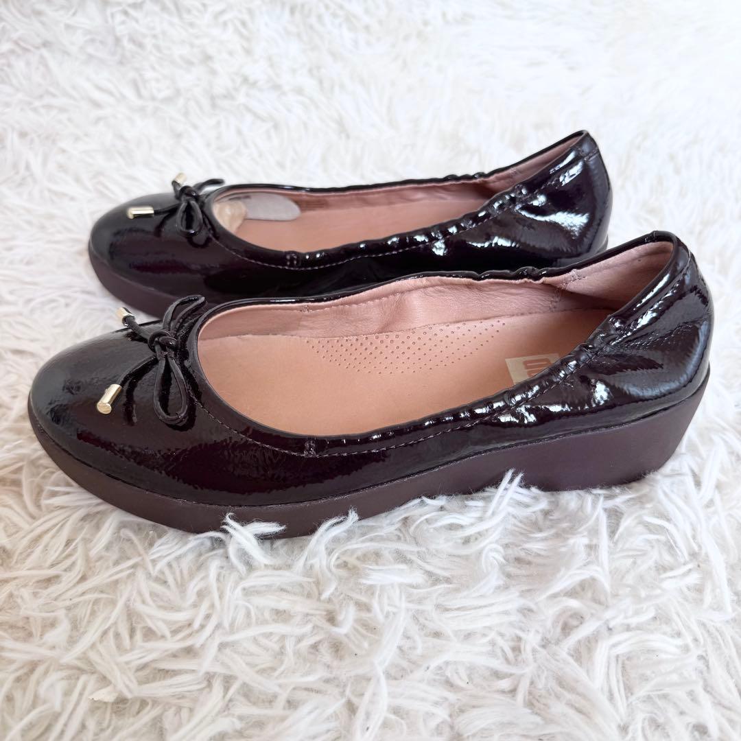 【新品未使用】fitflop エナメル パンプス コンフォートシューズ リボン