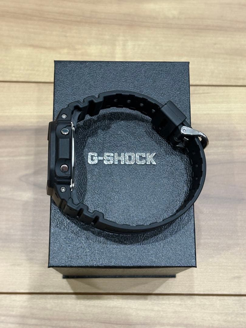 【美品 使用半年 箱・保証書付】G-SHOCK GW-M5610U-1BJF