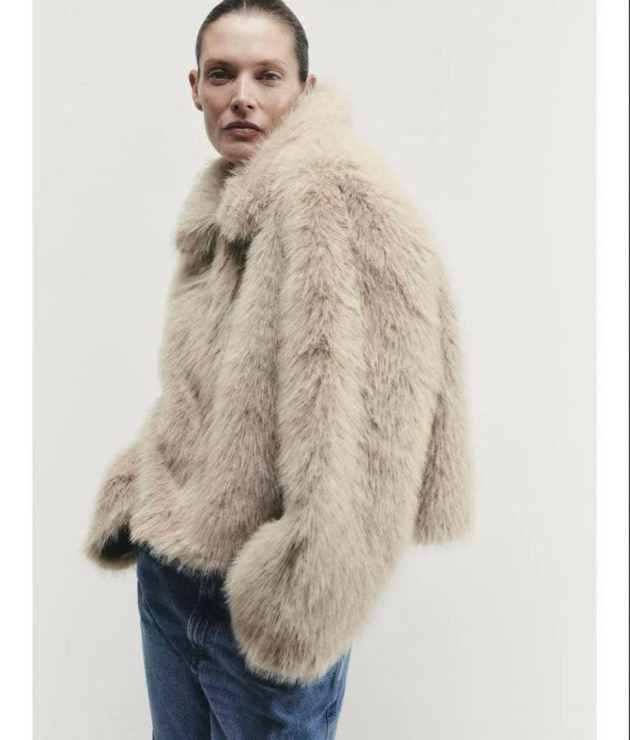 ★ZARAのダブルフェイスフェイクファージャケット★Sサイズ