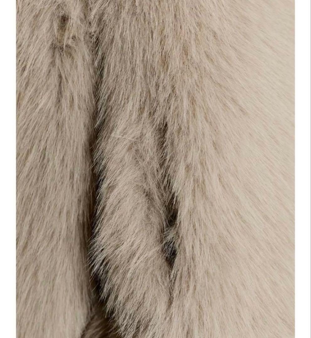 ★ZARAのダブルフェイスフェイクファージャケット★Sサイズ