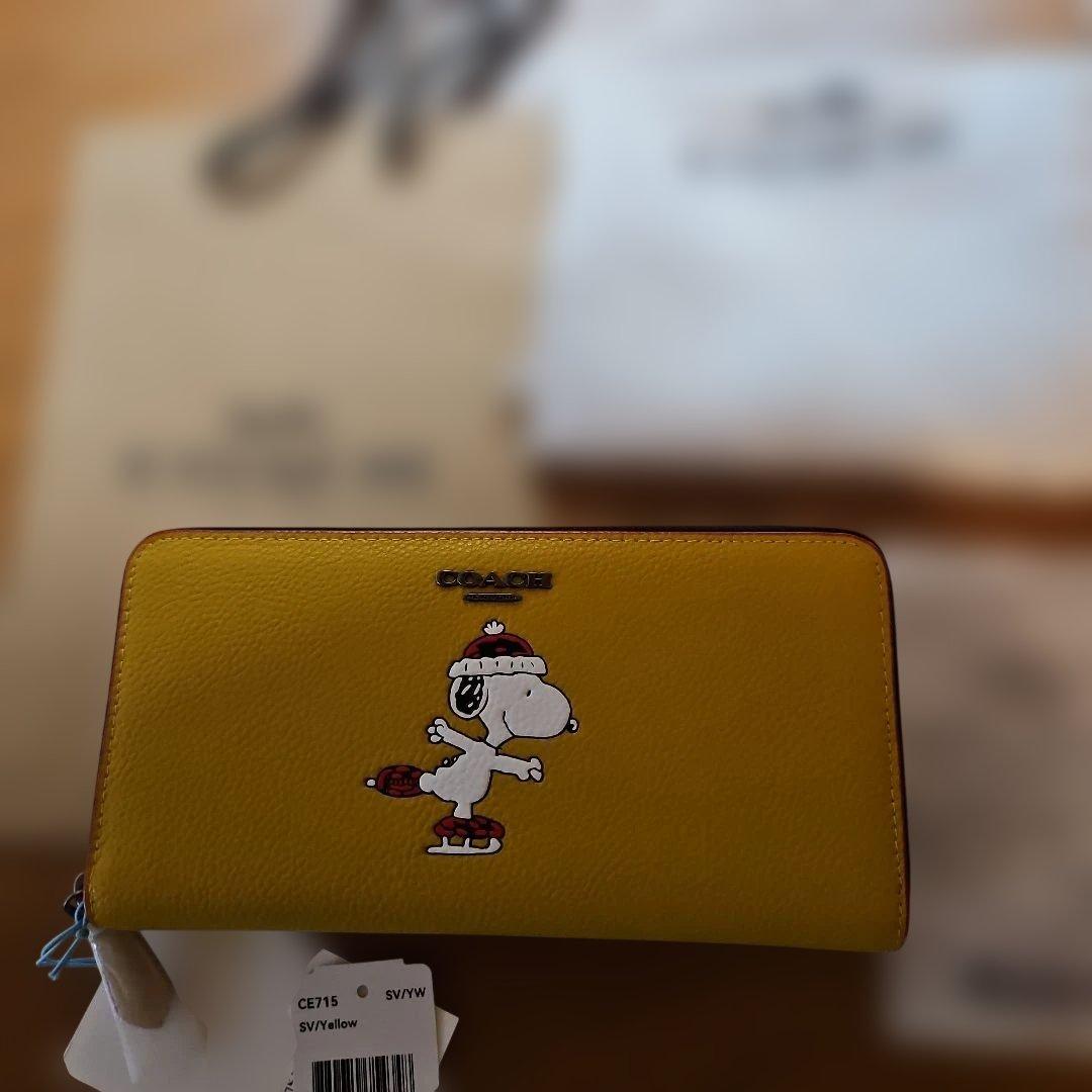 ⭐COACH X PEANUTS スヌーピー 長財布