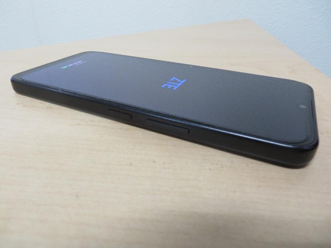 Libero 5G IV A302ZT 128GB SIMフリーブラック美品