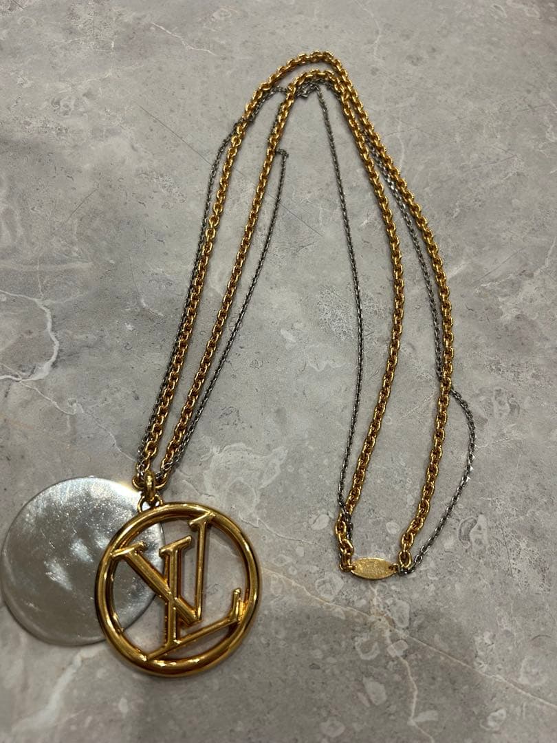 n*u様 ルイヴィトン ネックレス コリエ・ルイーズ チェーン LVサークル ロ