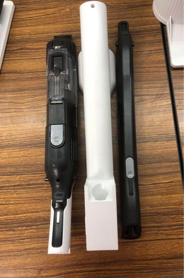 Shark シャーク　掃除機 ホワイト CS151JAE 送料無料