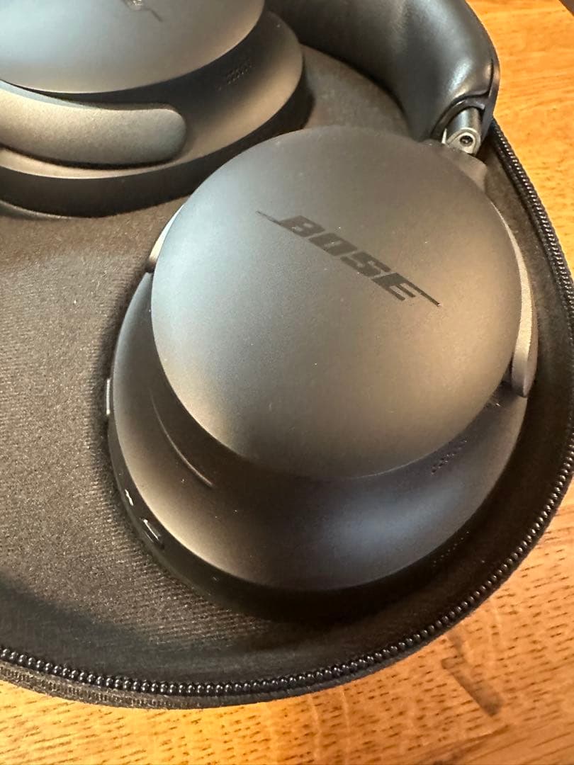 美品⭐︎Bose QuietComfort Ultra ワイヤレスヘッドホン
