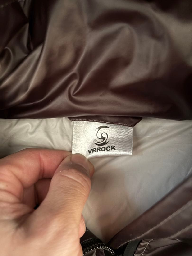 VRROCK HEAT REACTIVE PUFFER ブラック