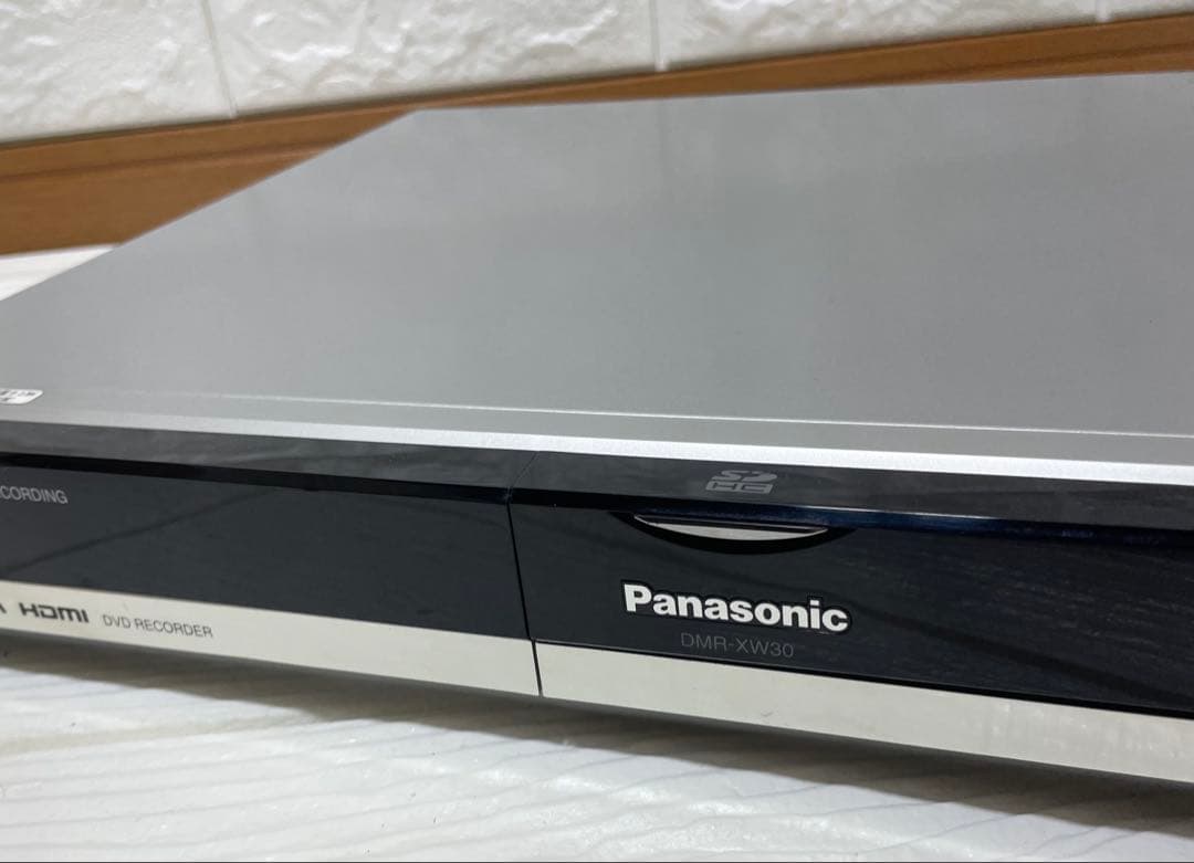 【２週間保証付き/美品】 パナソニック DVD/HDD DMR-XW30-S