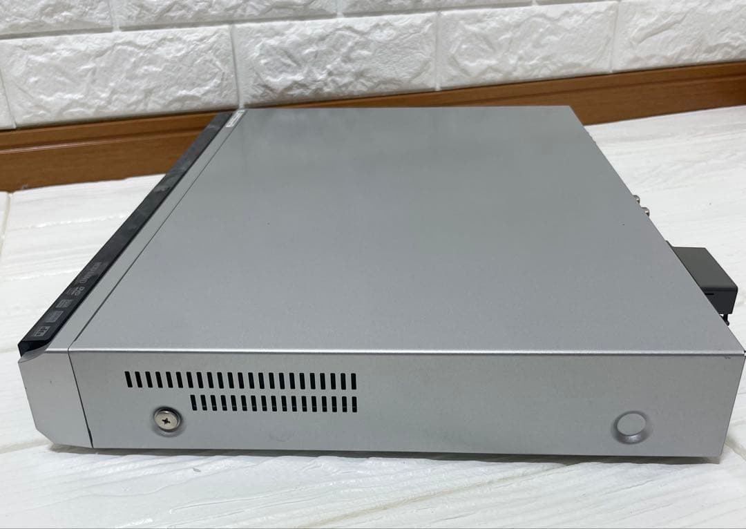 【２週間保証付き/美品】 パナソニック DVD/HDD DMR-XW30-S