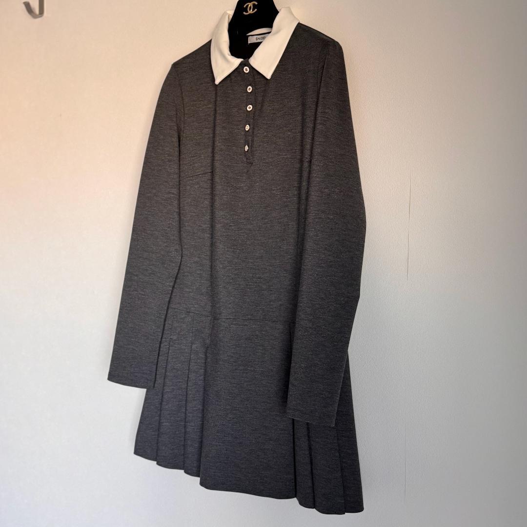 SNIDEL スナイデル　衿つきプリーツカットミニワンピース　グレー