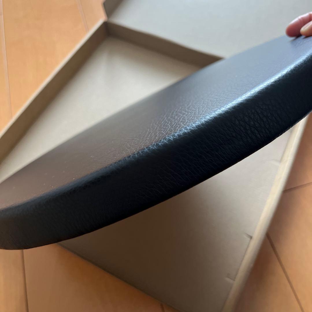 artek ワイルドバーチ　レザー　ブラック　新品未使用品　スツール60