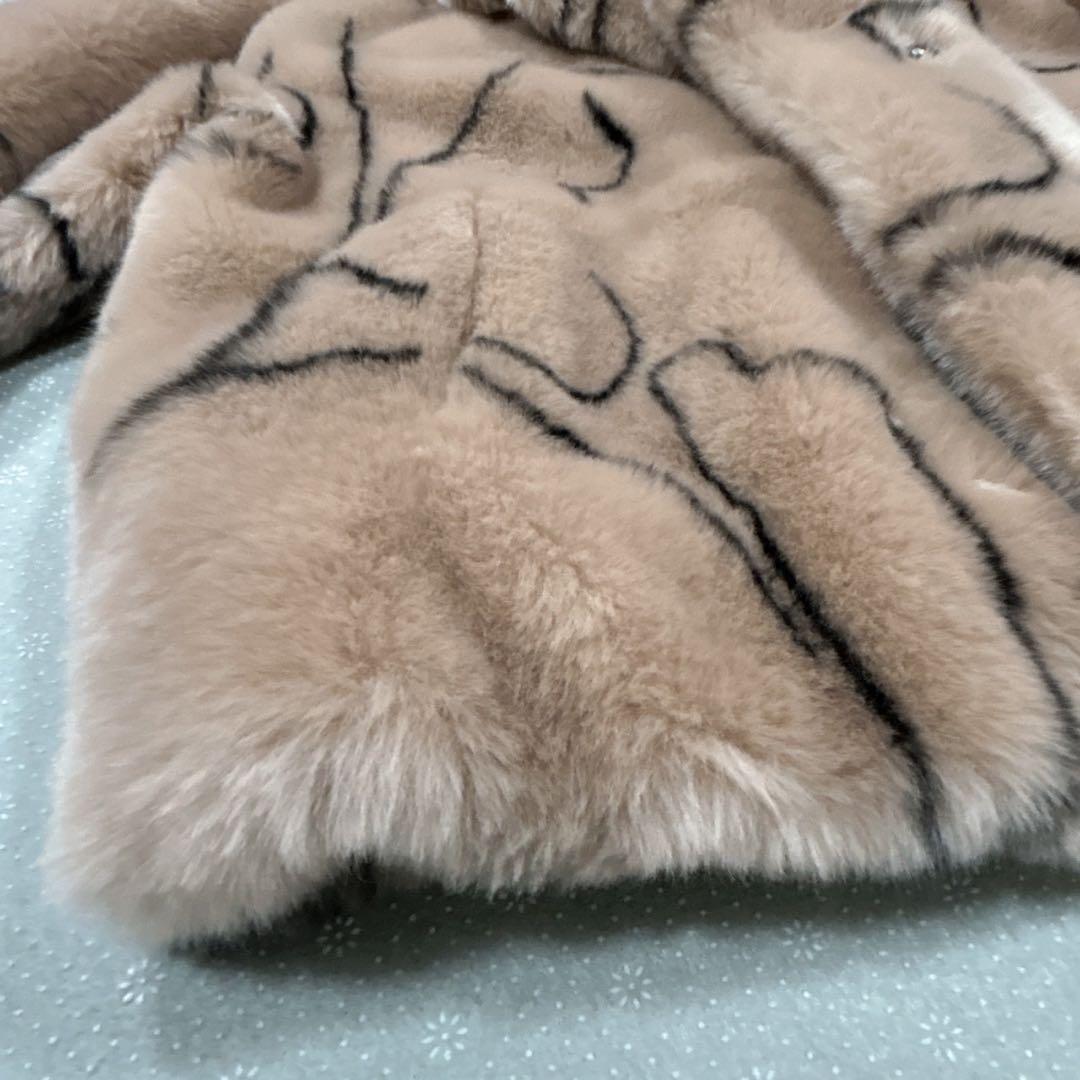 【新品✨】定価4.2万 jakke RITA フェイクファーコート　Mサイズ