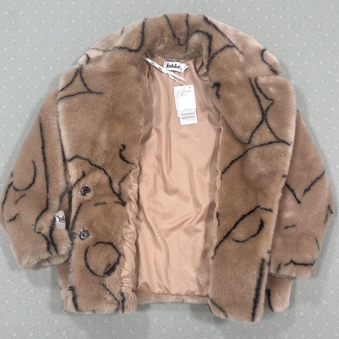 【新品✨】定価4.2万 jakke RITA フェイクファーコート　Mサイズ