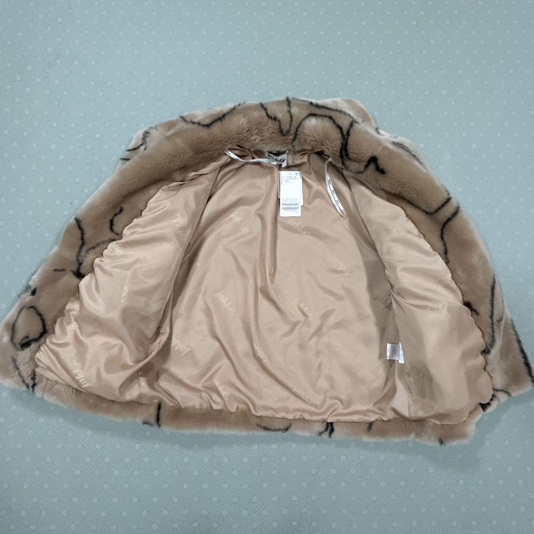 【新品✨】定価4.2万 jakke RITA フェイクファーコート　Mサイズ