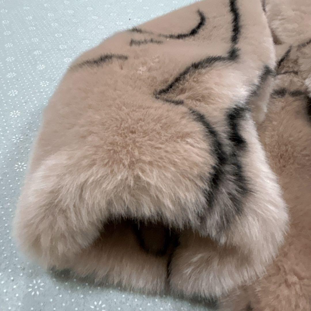 【新品✨】定価4.2万 jakke RITA フェイクファーコート　Mサイズ