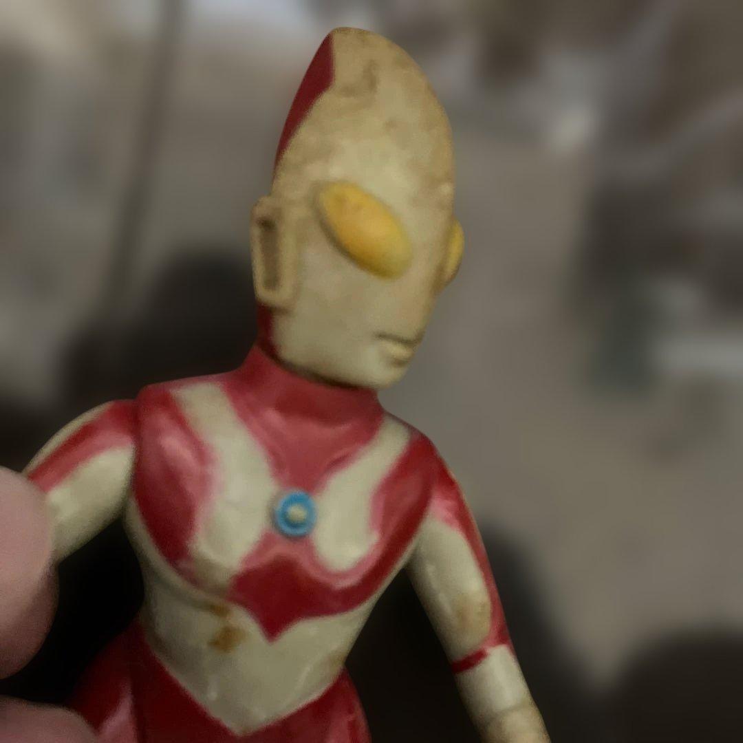 ブルマアク★ウルトラマン　ソフビ★凜々しい顔★全域可動可★劣化あるも光沢有