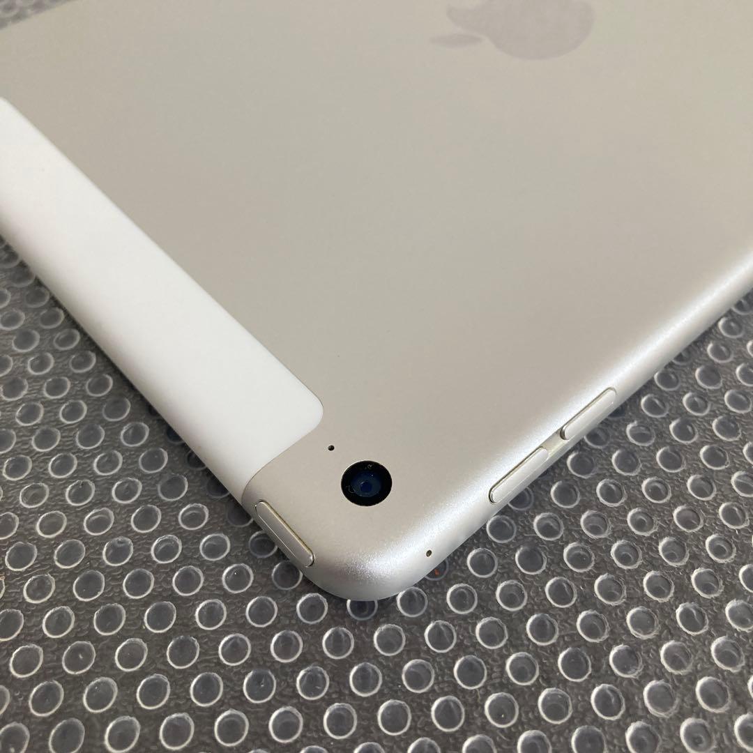 3882 美品☆電池最良好☆iPad mini4 32GB SIMフリー☆