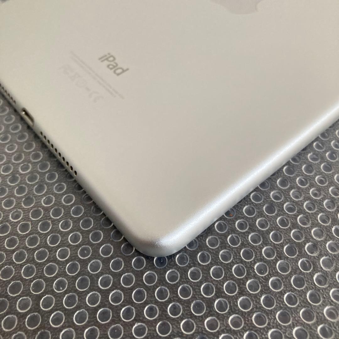 3882 美品☆電池最良好☆iPad mini4 32GB SIMフリー☆