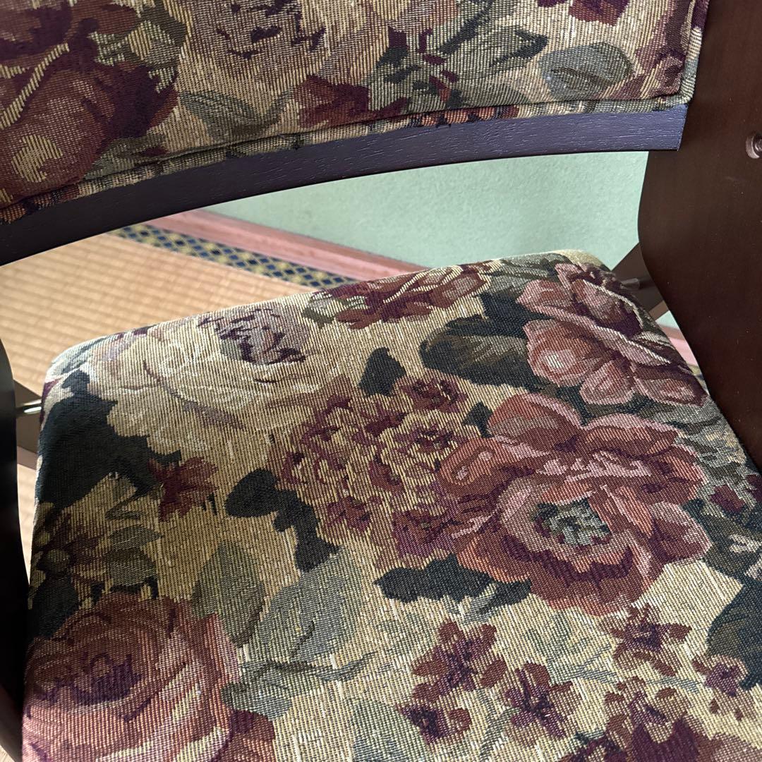 【ルンルン】持ち手付き折りたたみ椅子２脚セット