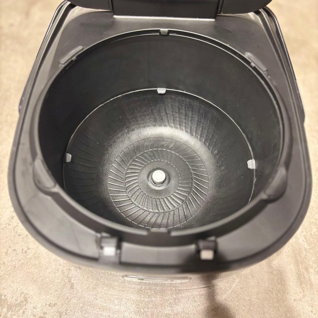 2024年製　アイリスオーヤマ　IHジャー炊飯器　一升炊き RC-IK10-B