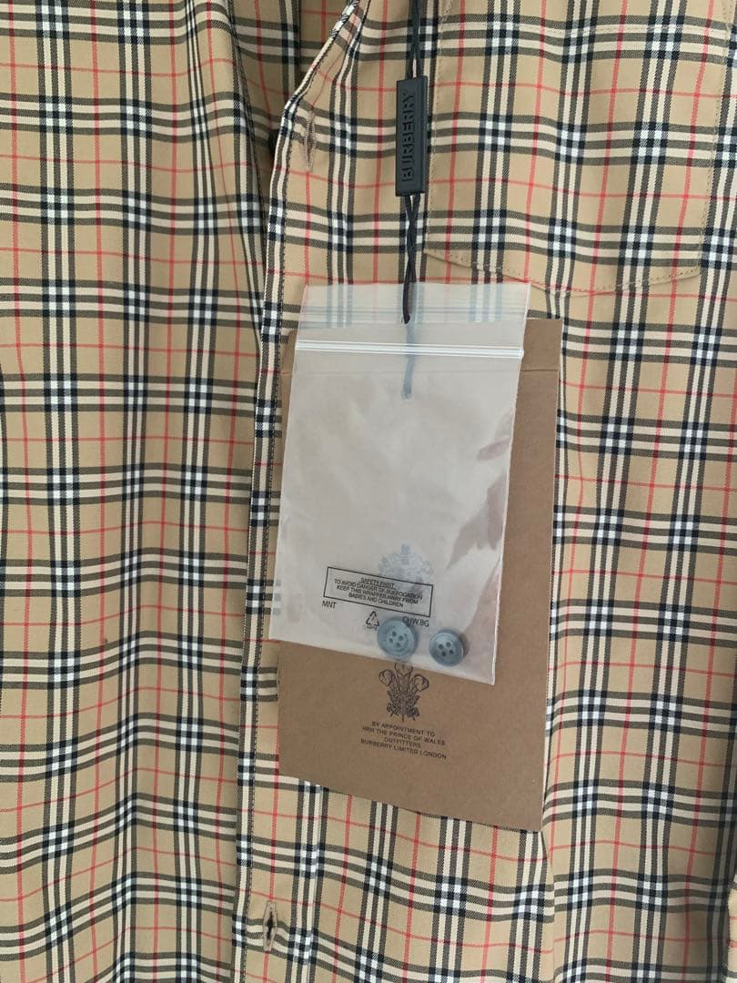 『新品・未使用』BURBERRY チェック柄 長袖シャツ