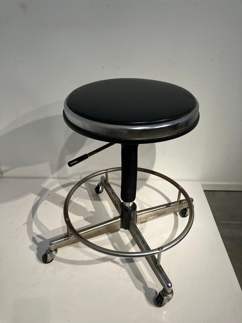 インダストリアル、ヴィンテージ・スチールスツール、オールド、レトロ、椅子、多目的