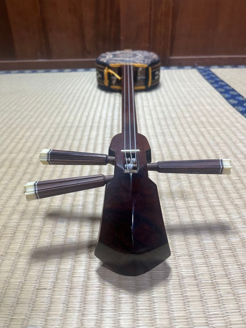 三線 人工皮　ストラップ付き　美品
