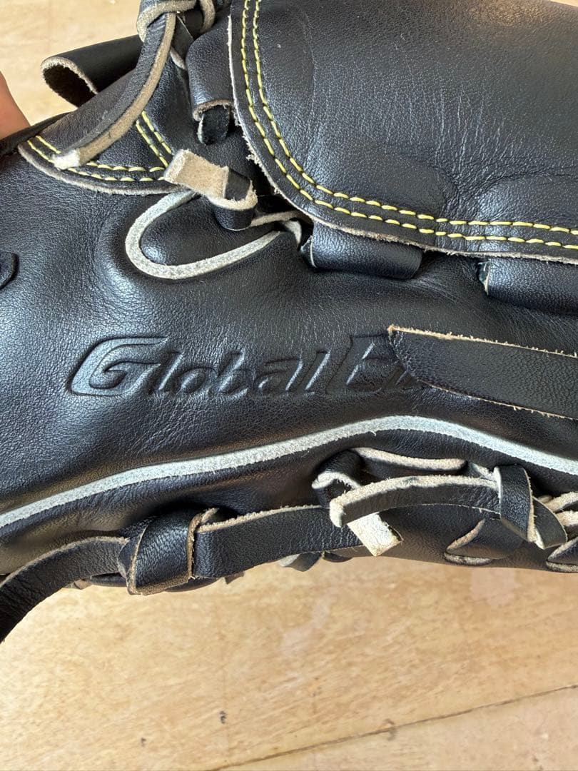 ［週末限定値下げ］Mizuno Global Elite 軟式グローブ投手用　黒