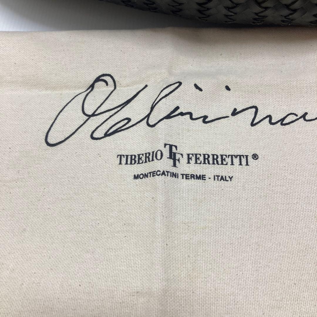 ティベリオ・フェレッティ　ザイネット　リュック　イタリア製　保存袋付き