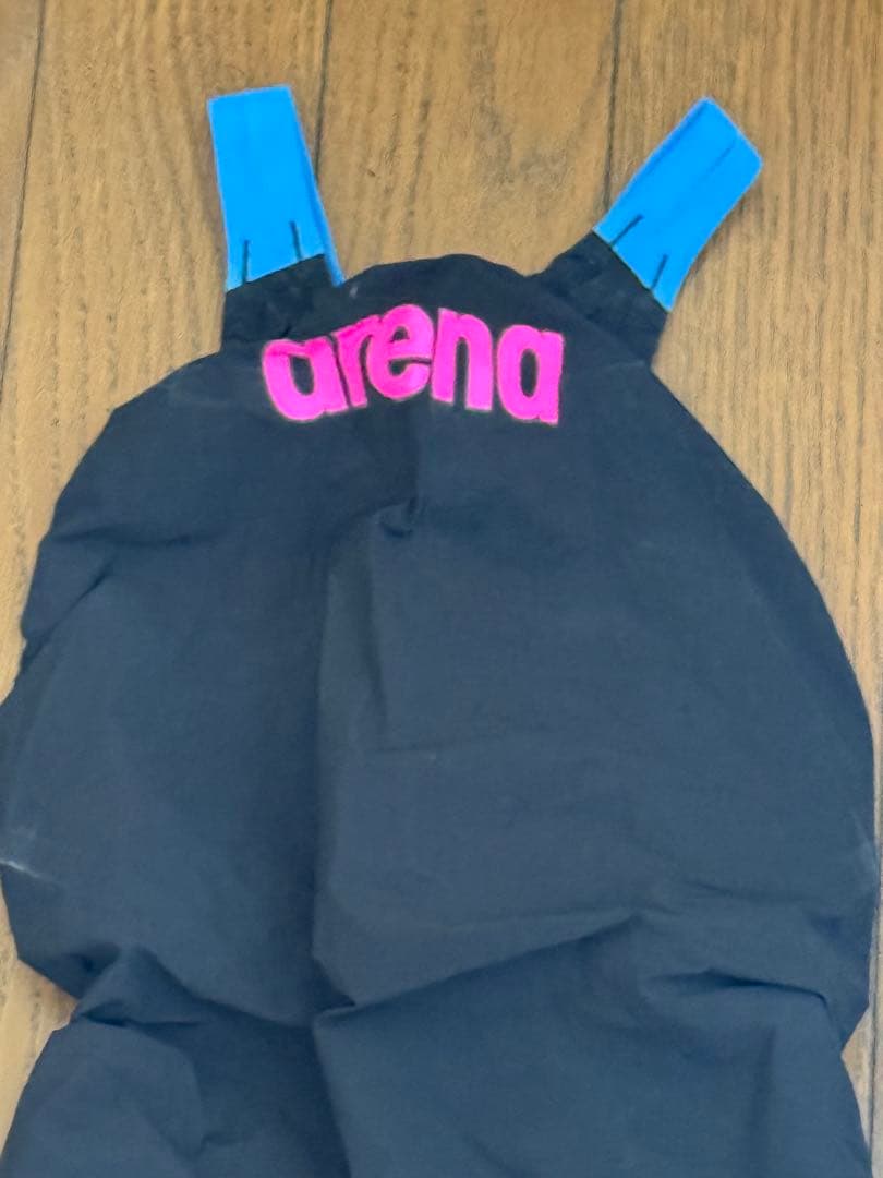 美品　アリーナ　高速水着　競泳水着　アクアフォースストーム　MF M
