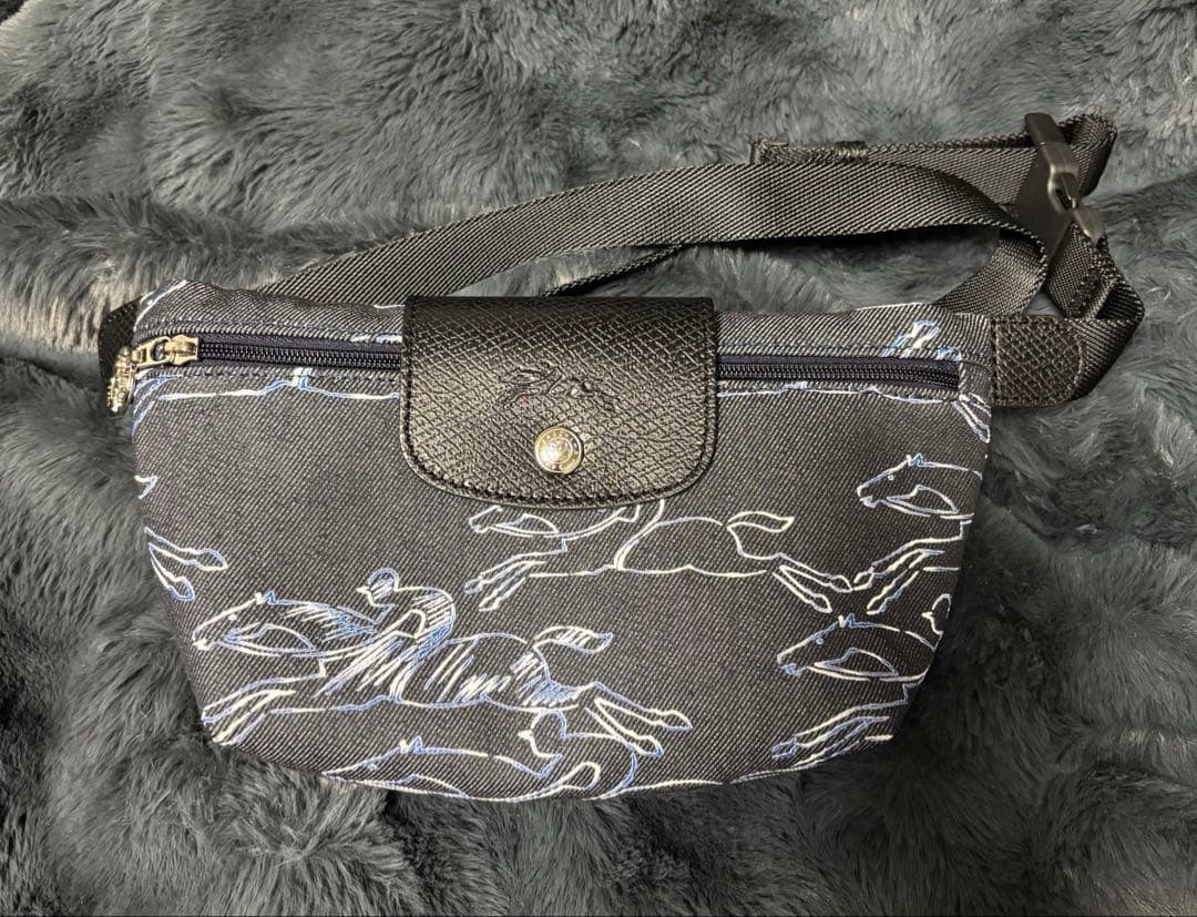 ロンシャンルプリアージュ コレクション XS ウエストバッグ・ボディバッグ