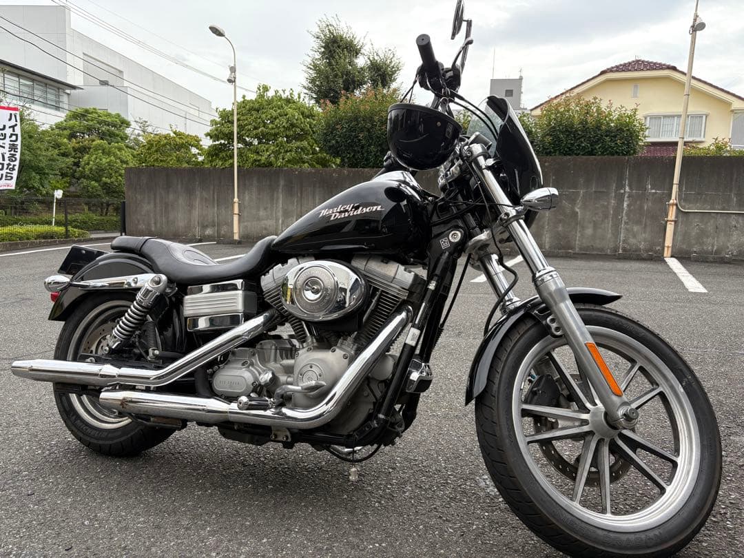 ハーレーダビッドソン　ダイナ　マフラー　クロームワークス