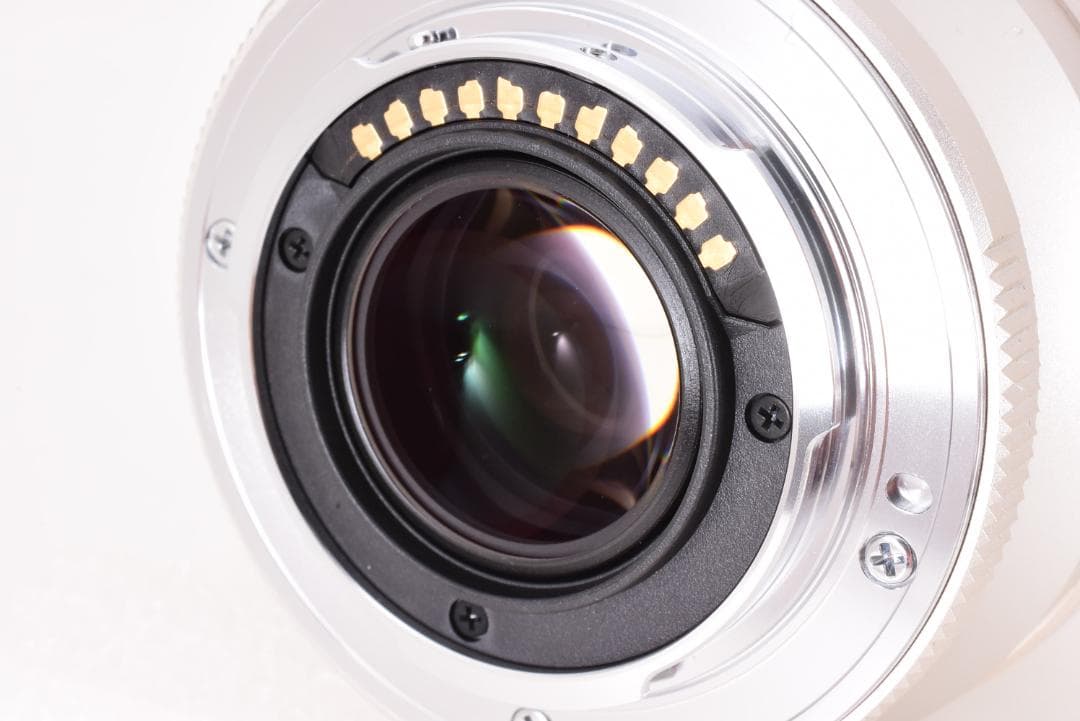 【美しいボケ】OLYMPUS M.ZUIKO DIGITAL 75mm F1.8