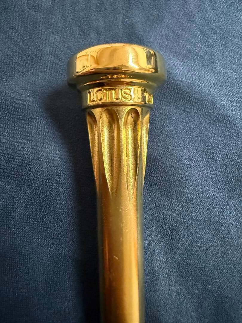 LOTUS トランペットマウスピース　1M ニッケル
