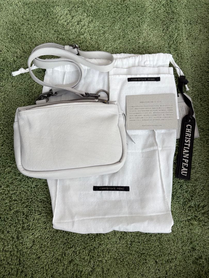 n*n様 CHRISTIANPEAU(クリスチャンポー) ショルダーバッグ