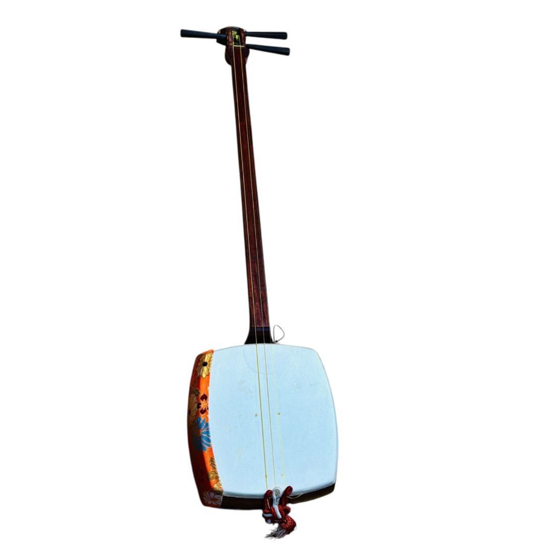 津軽三味線 太棹 本体 ハードケース付き バチ・弦付属