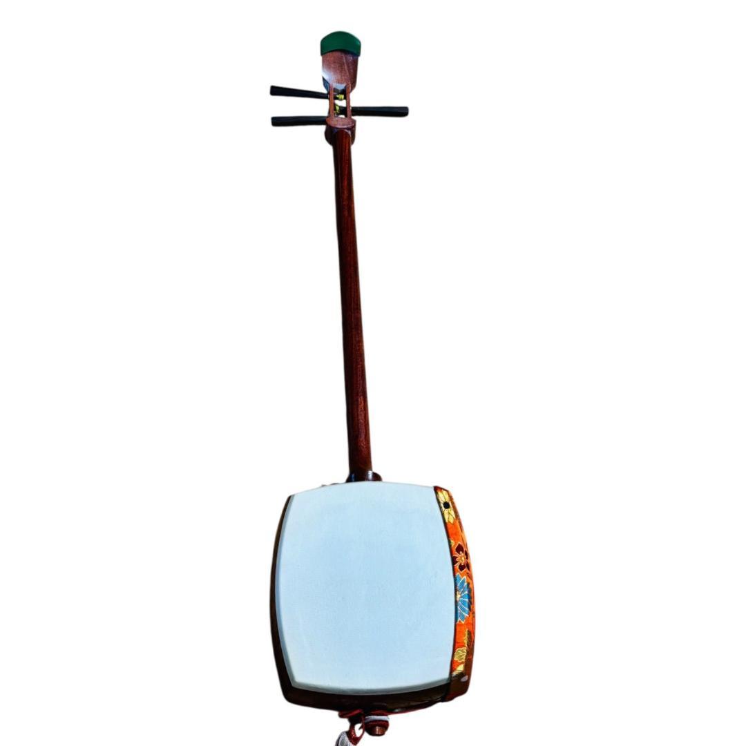 津軽三味線 太棹 本体 ハードケース付き バチ・弦付属