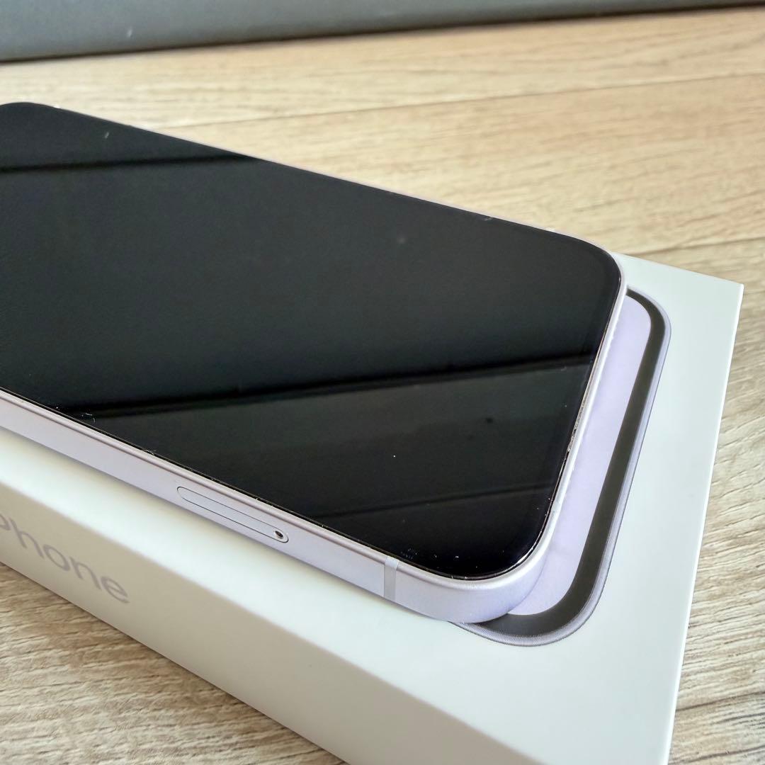 Apple iPhone 14 256ギガ SIMフリ　バッテリー83%