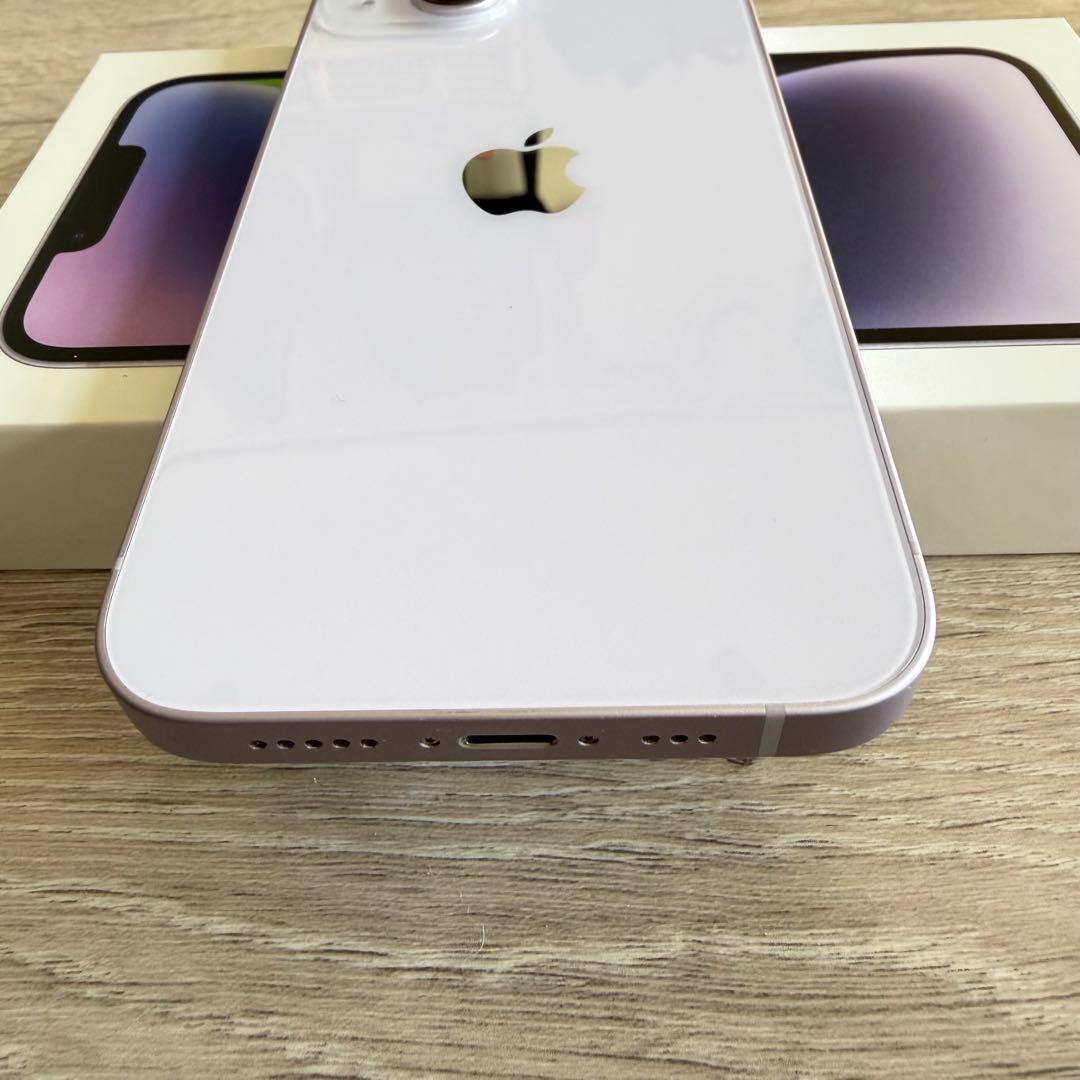 Apple iPhone 14 256ギガ SIMフリ　バッテリー83%