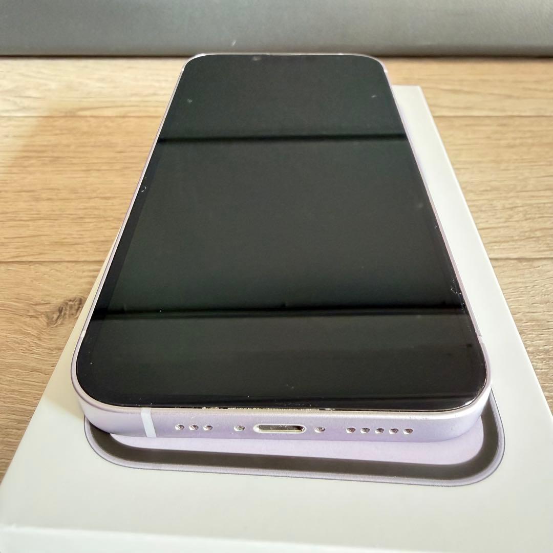 Apple iPhone 14 256ギガ SIMフリ　バッテリー83%