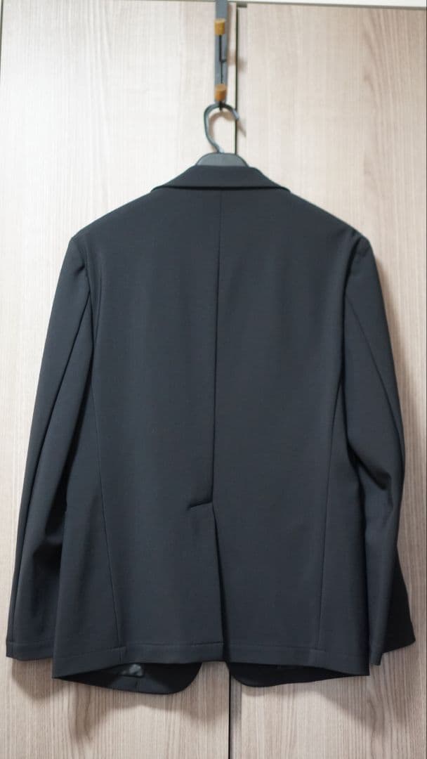 Theory ビジネスジャケット 黒　ウォッシャブル