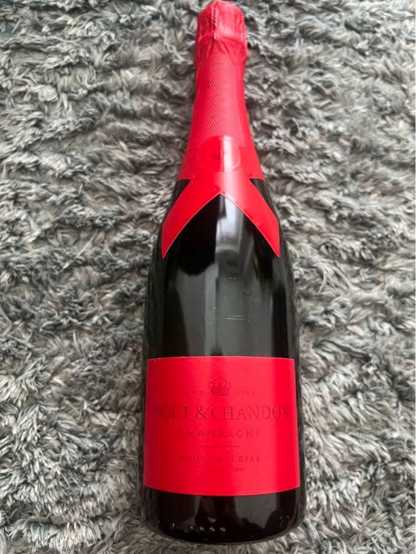 響　モエシャンドン2本